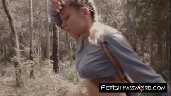 Imagem do video novinha de 18 anos gostosa fodendo na floresta