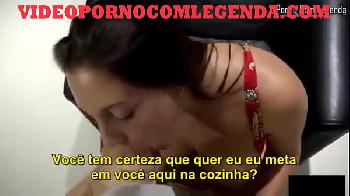 pornô legendado português jogo da garrafa coroa gostosa